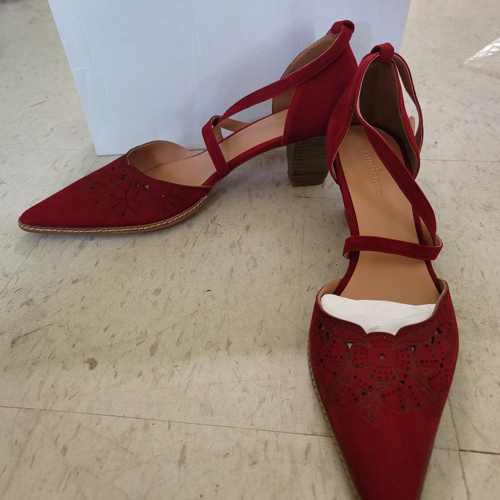 Sundance Red heels in size 10
